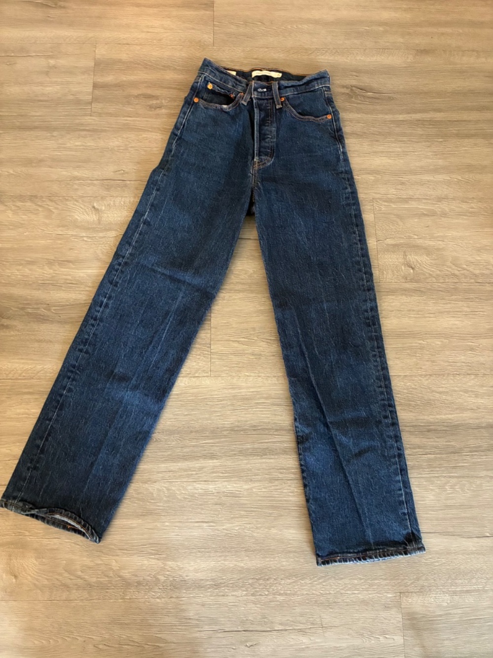 Levi's Ribcage straight Jean size 25 My Honor No Dx - Dark Wash